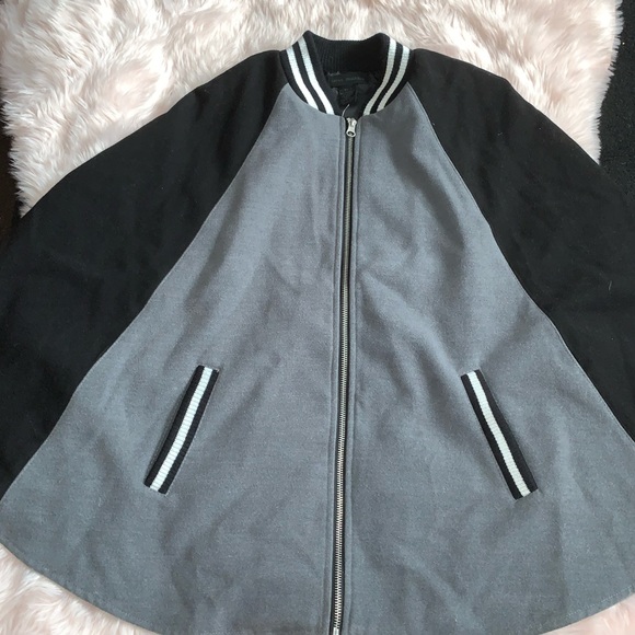 Steve Madden cape/ batwing style coat NWT - Picture 3 of 8